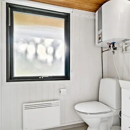 Lovely In Samso With Kitchen Holiday home *