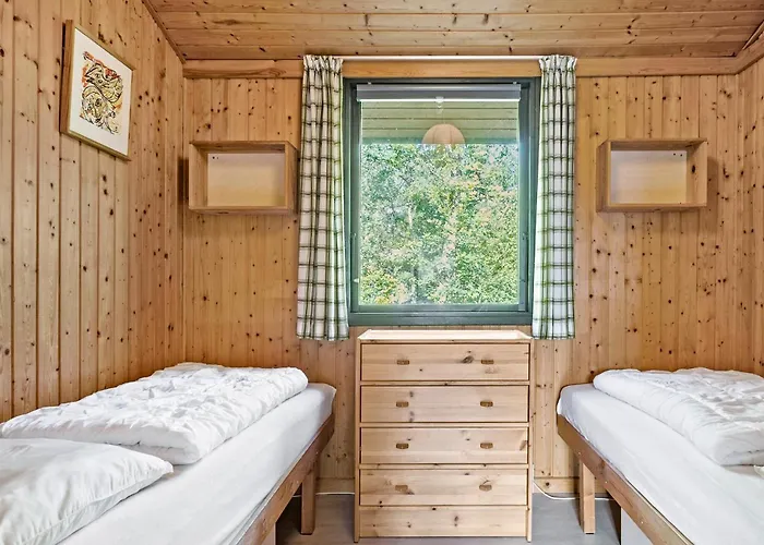 Cute In Samso With 3 Bedrooms Prázdninový dům Nordby (Midtjylland)